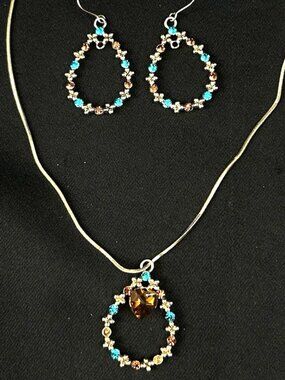 Costume Jewelry Tear Drop Earrings and Matchin Necklace Blue and Red Gems